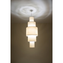 croissant_pendant_d500_h1350_monaco_cream_5102_on.jpg