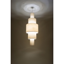 croissant_pendant_d600_h1600_monaco_cream_5102_on.jpg